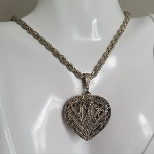Vintage Ornate Silver Filigree Puffy Heart Openwork Pendant Chain Necklace